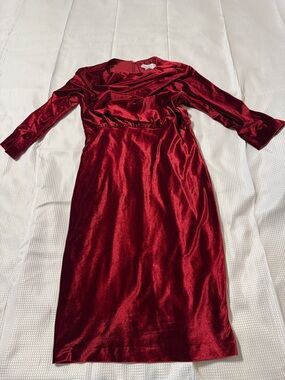 Badgley Mischka Red Velvet Midi Dress